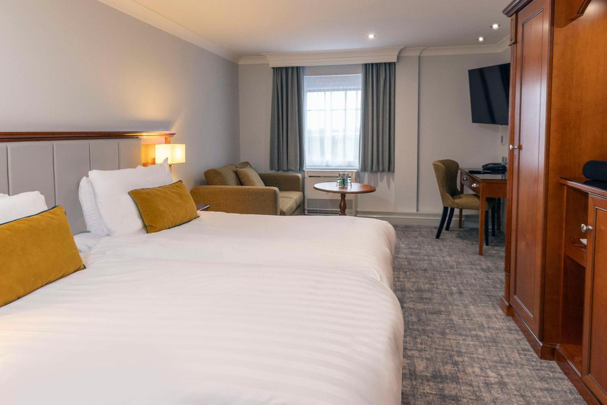 Hotel Crowne Plaza East Midlands Airport By Ihg Derby Zewnętrze zdjęcie