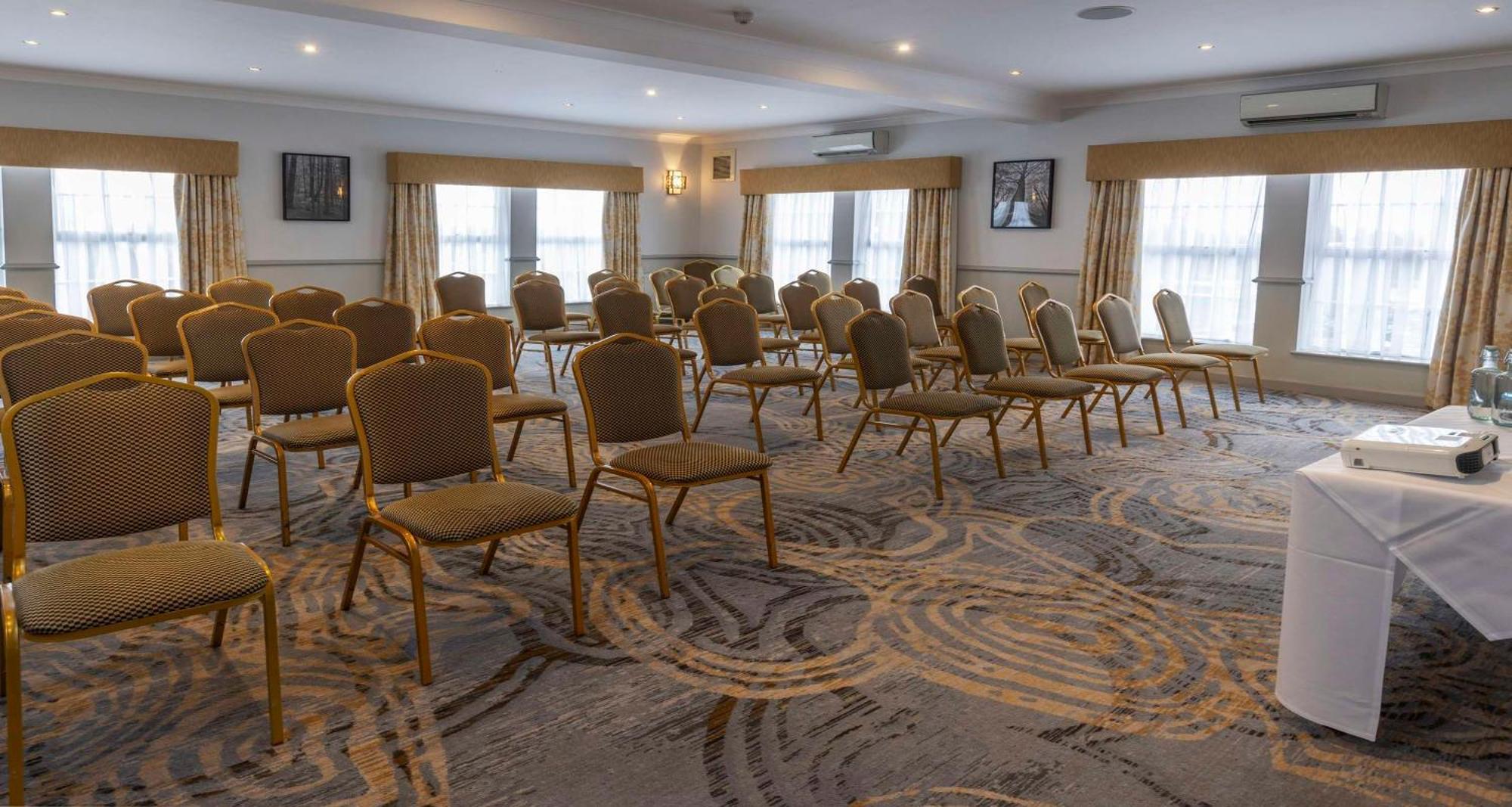 Hotel Crowne Plaza East Midlands Airport By Ihg Derby Zewnętrze zdjęcie