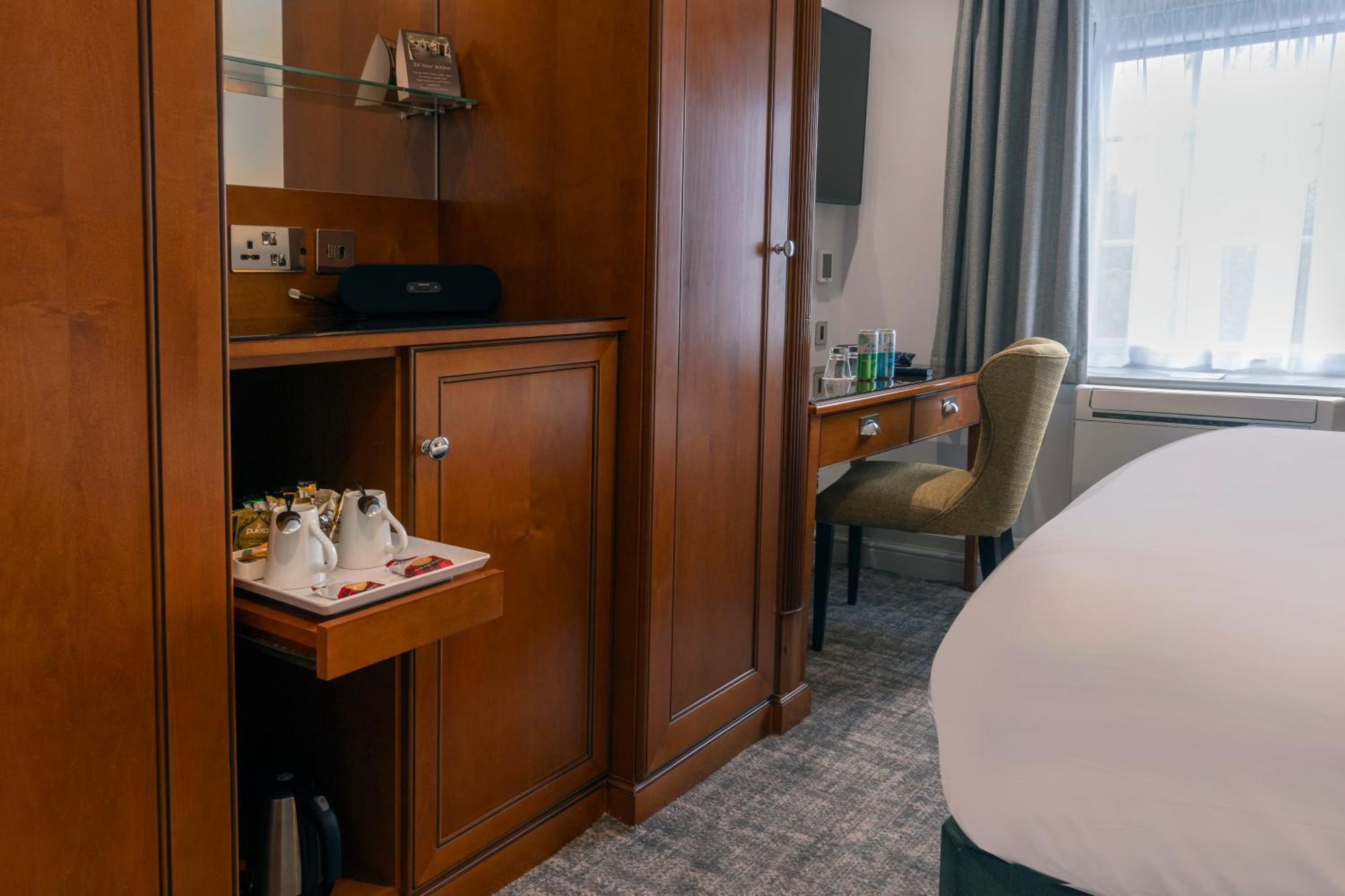 Hotel Crowne Plaza East Midlands Airport By Ihg Derby Zewnętrze zdjęcie