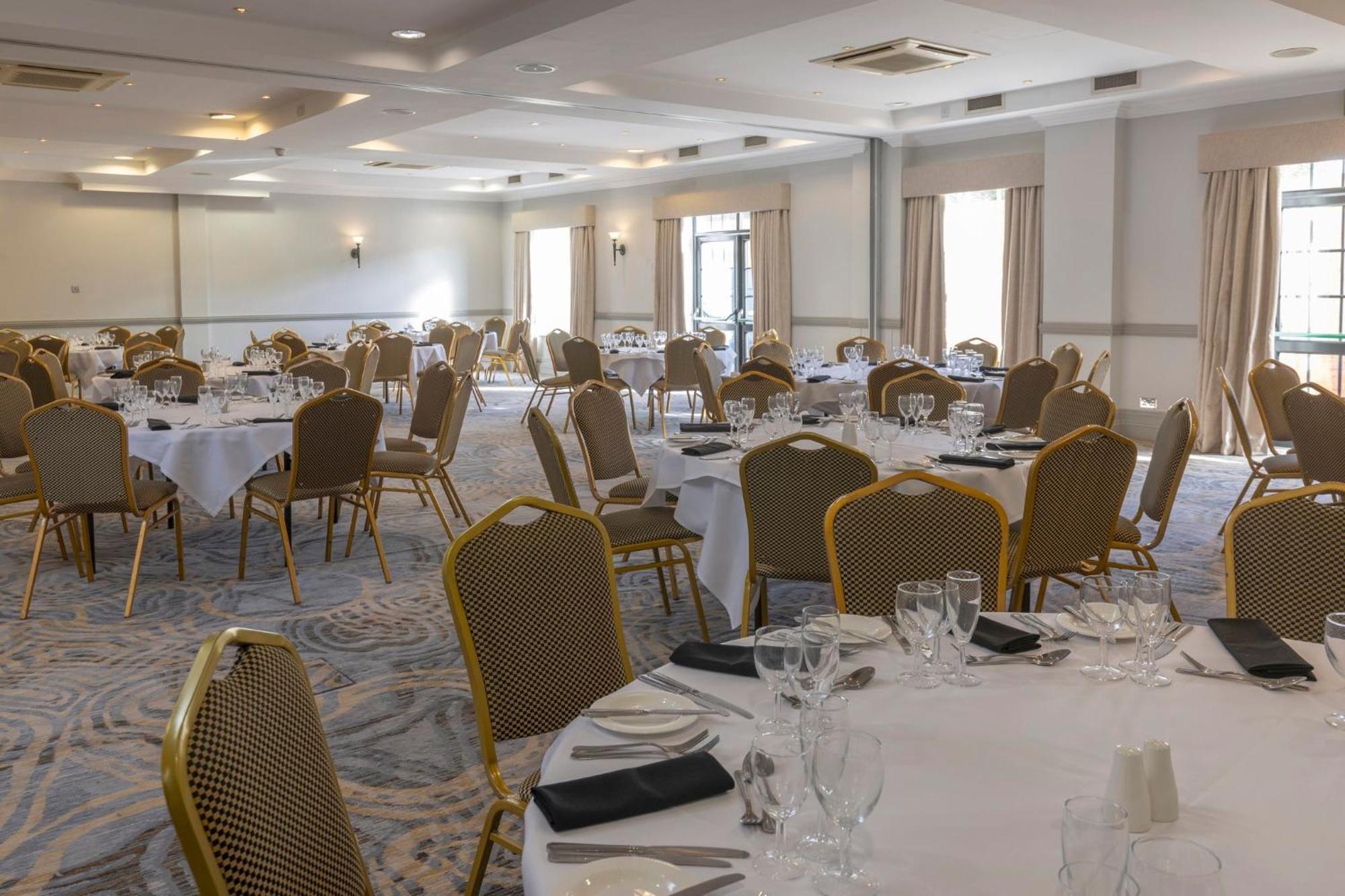 Hotel Crowne Plaza East Midlands Airport By Ihg Derby Zewnętrze zdjęcie